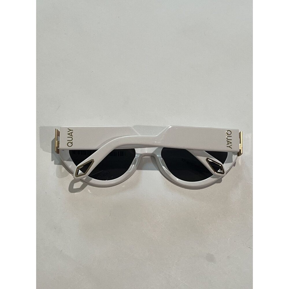Quay Cateye Sunglasses in White - Picture 2 of 4